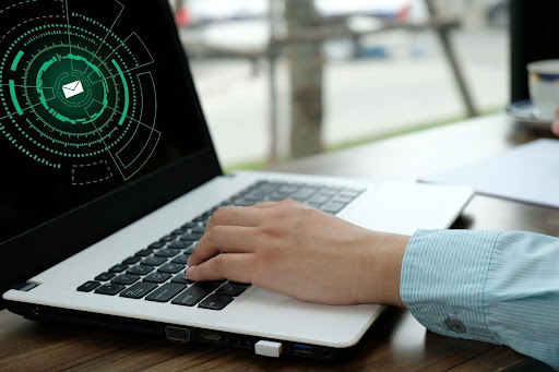 How to eliminate orphan accounts and residual access in your company